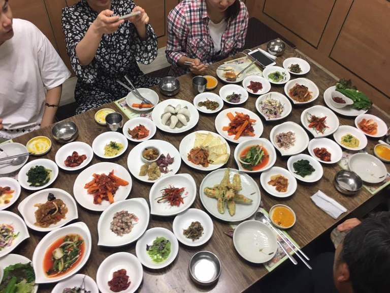 단양 마늘 한정식